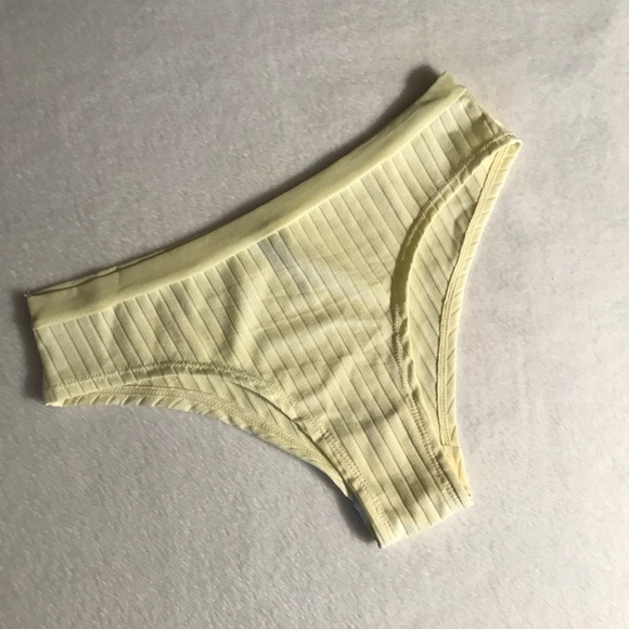 🍁5/10$!!! NWOT BootayBag Yellow Ribbed Panties - Picture 1 of 4
